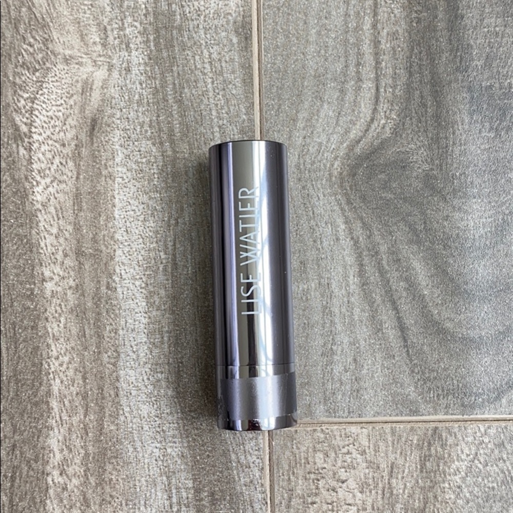 Lise Watier lipstick